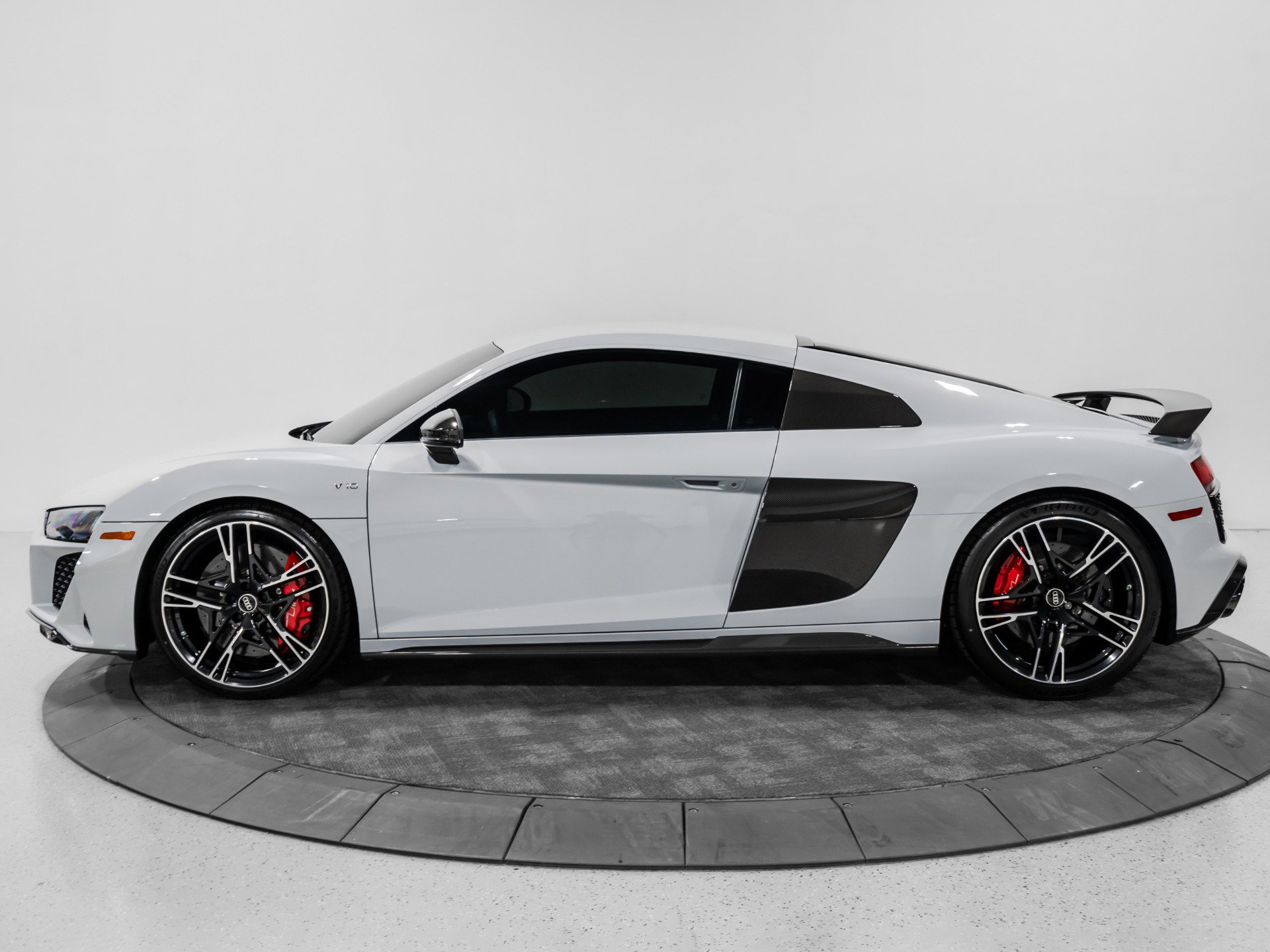 Used 2023 Audi R8 V10 performance AWD/4WD image 4