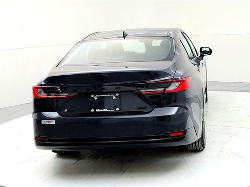 New 2026 Toyota Camry XLE image 5