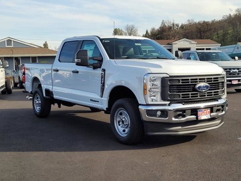 New 2026 Ford F350 XL w/ 360-Degree Camera Package image 3
