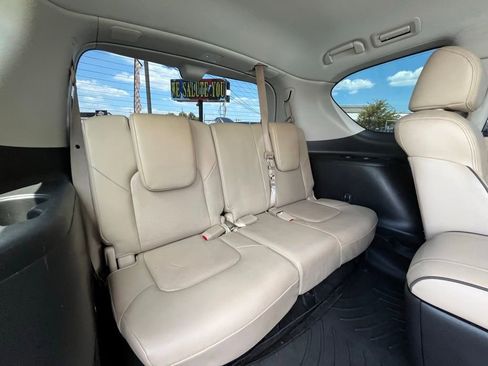 Used 2021 Nissan Armada Platinum w/ Captain's Chairs Package RWD image 29