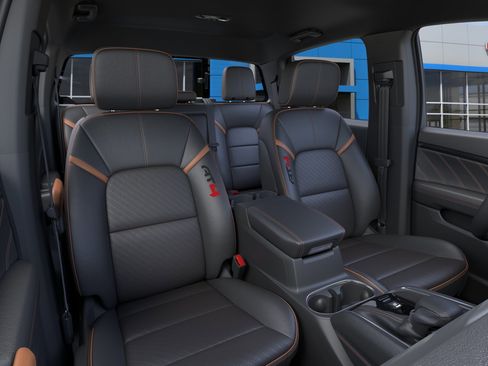 New 2026 GMC Canyon AT4 w/ AT4 Premium Package AWD/4WD image 16