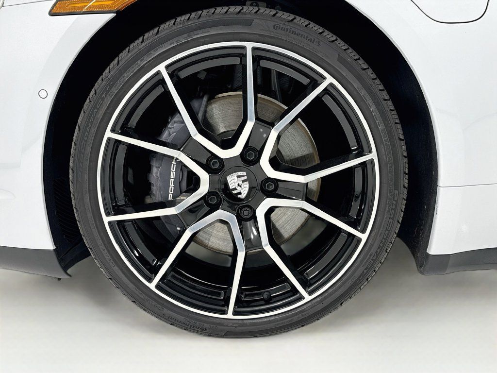 Certified 2025 Porsche Taycan RWD image 32