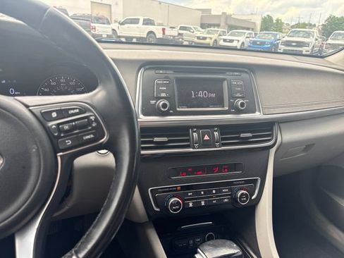Used 2016 Kia Optima EX FWD image 18