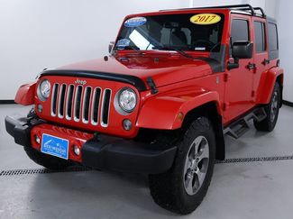 Used 2017 Jeep Wrangler Unlimited Sahara AWD/4WD video 3