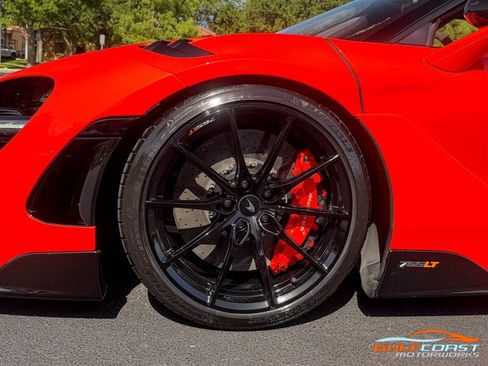 Used 2021 McLaren 765LT RWD image 37