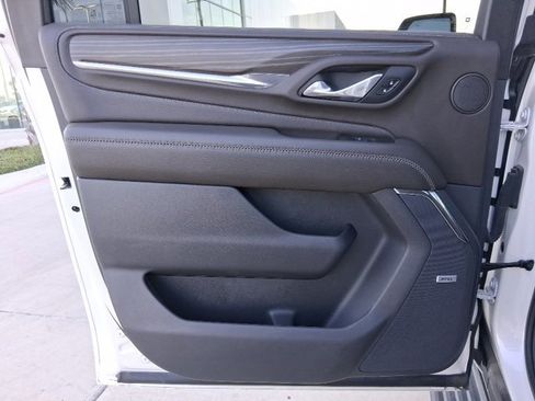 Used 2023 GMC Yukon XL Denali w/ LPO, Floor Liner Package image 19