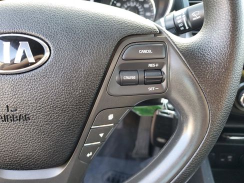 Certified 2018 Kia Forte LX w/ LX Popular Package image 28