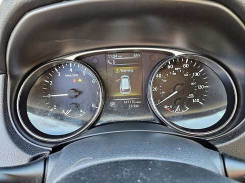 Used 2016 Nissan Rogue SL w/ SL Premium Package image 27