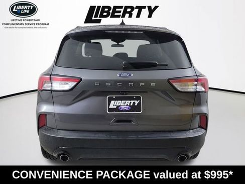 Used 2022 Ford Escape SE w/ SE Sport Appearance Package FWD image 4