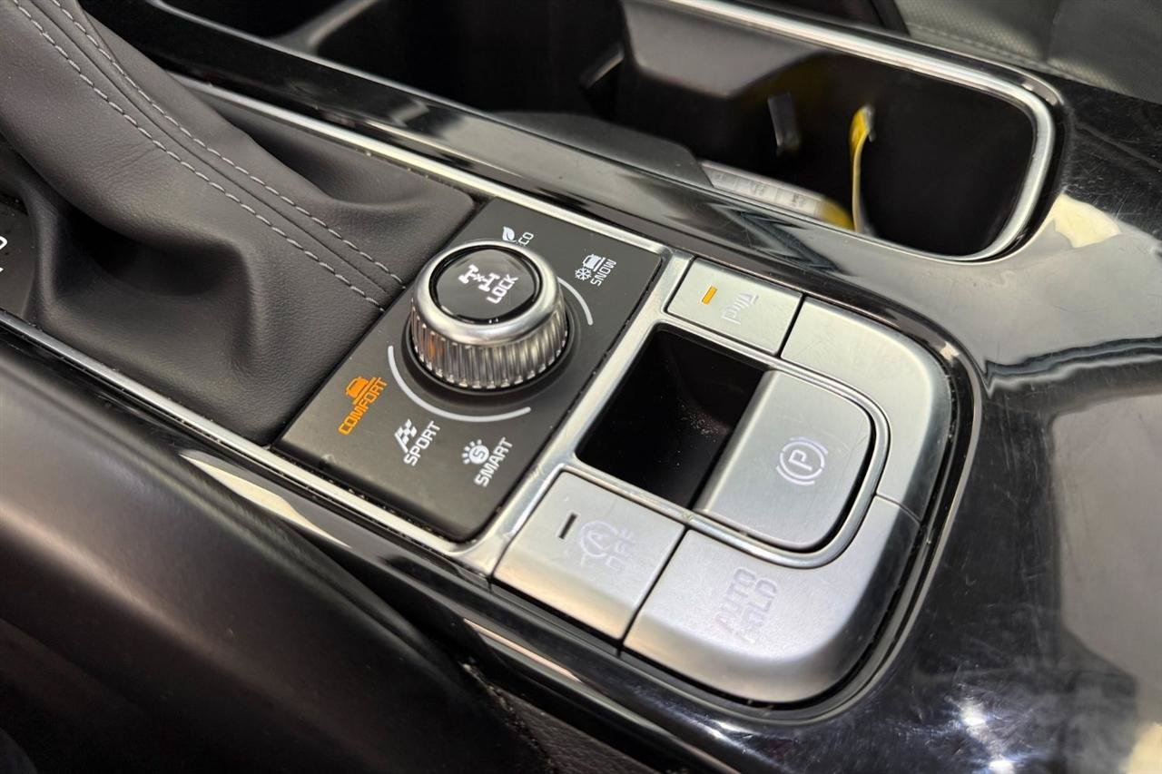 Used 2025 Kia Telluride S AWD/4WD image 16