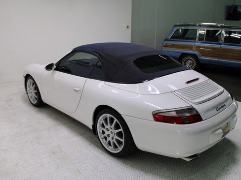 Used 2002 Porsche 911 Cabriolet image 12