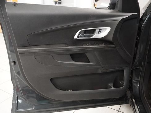 Used 2014 Chevrolet Equinox LS FWD image 16