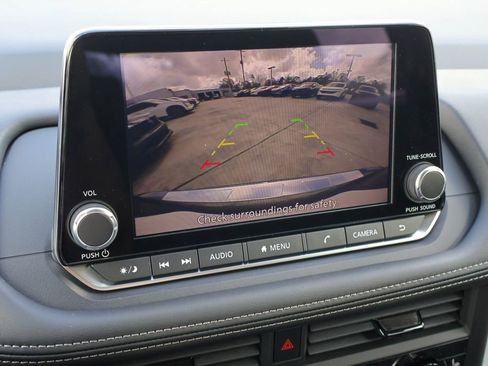 New 2026 Nissan Rogue SV image 4