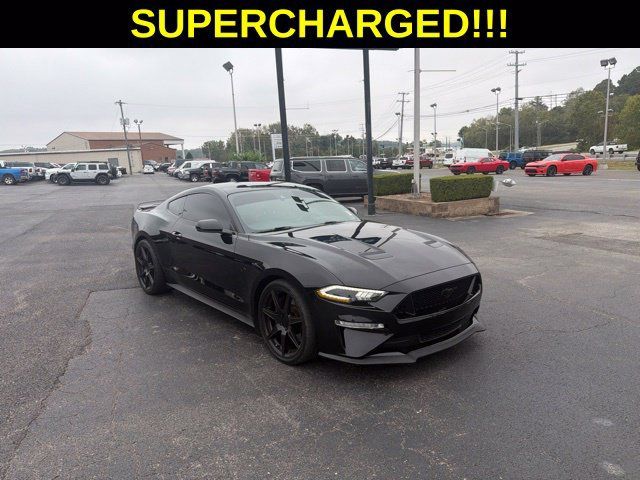 Used 2021 Ford Mustang GT Premium w/ GT Performance Package RWD image 3