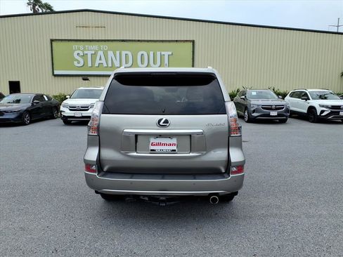 Used 2021 Lexus GX 460 Premium w/ Premium Plus Package AWD/4WD image 7