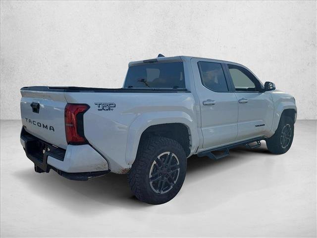 Used 2025 Toyota Tacoma TRD Sport AWD/4WD image 5