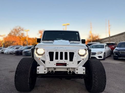 Used 2017 Jeep Wrangler Unlimited Sport image 12