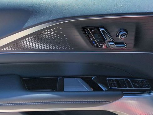 Certified 2026 Cadillac Lyriq V AWD/4WD image 24