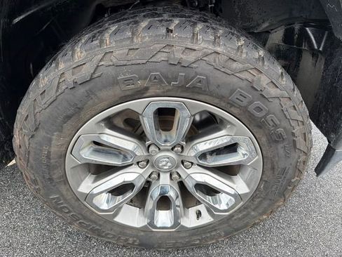 Used 2021 RAM 1500 Laramie w/ Laramie Southwest Edition image 12