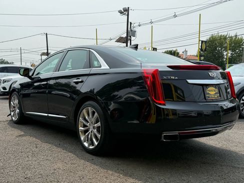 Used 2016 Cadillac XTS Premium image 4