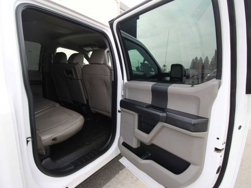 Used 2019 Ford F250 XL w/ Power Equipment Group image 14