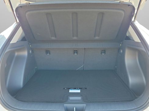 New 2026 Hyundai Kona SEL Premium image 7