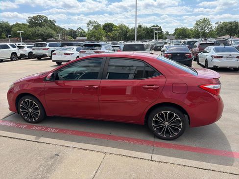 Used 2015 Toyota Corolla S w/ Driver Convenience Package FWD image 6