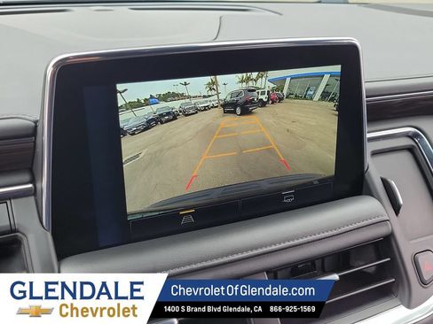 Used 2024 Chevrolet Suburban LT AWD/4WD image 27