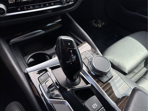 Used 2018 BMW 540i RWD image 36