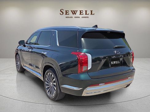 Used 2025 Hyundai Palisade Calligraphy AWD/4WD image 3