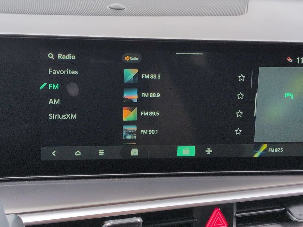 New 2026 Kia Sorento LX FWD image 13