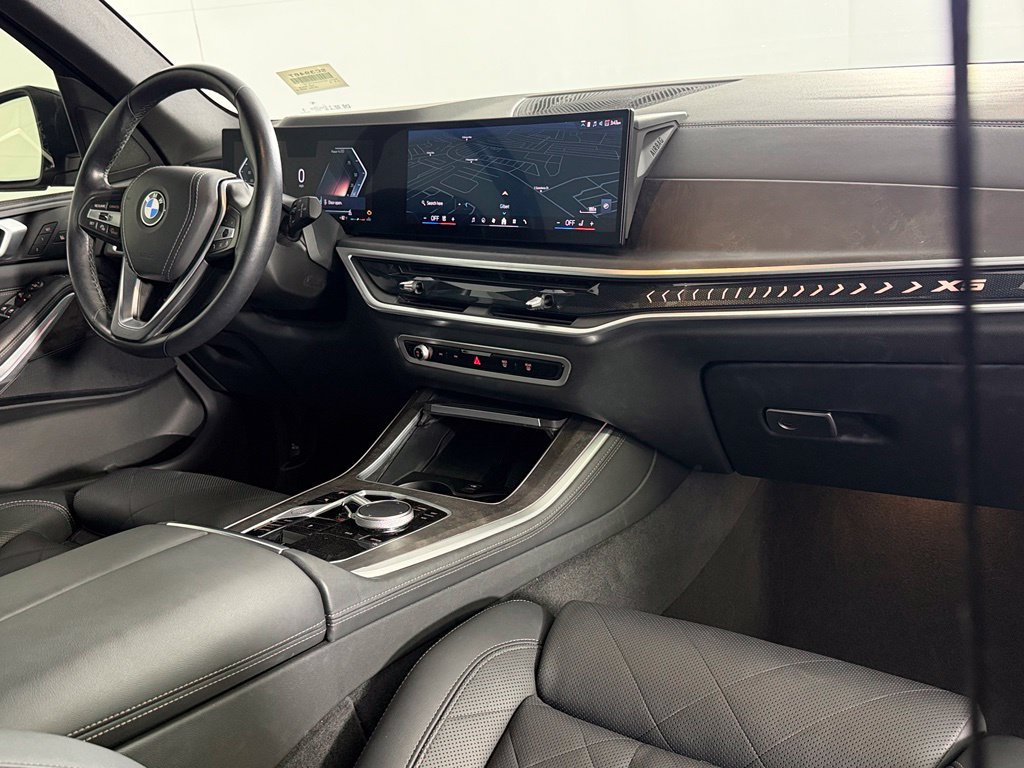 Used 2025 BMW X5 sDrive40i w/ Climate Comfort Package RWD image 16