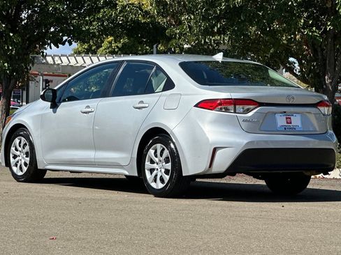 Used 2024 Toyota Corolla LE FWD image 6