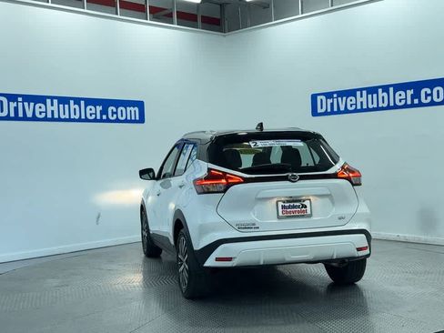 Used 2021 Nissan Kicks SV FWD image 9