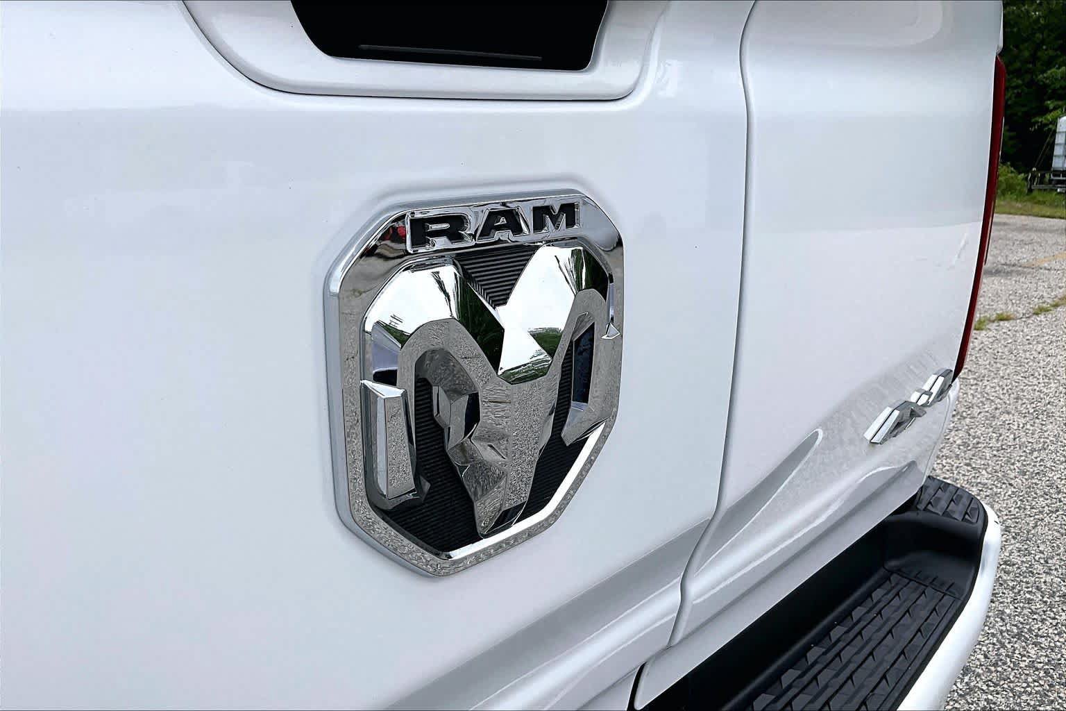 Used 2020 RAM 1500 Limited AWD/4WD image 33