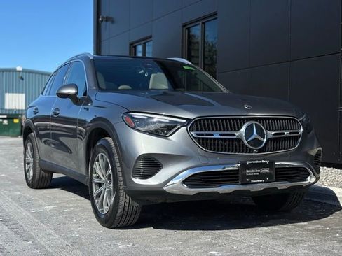 Certified 2023 Mercedes-Benz GLC 300 4MATIC image 9
