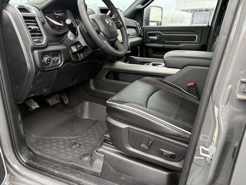 New 2026 RAM 3500 Laramie w/ Night Edition AWD/4WD image 15