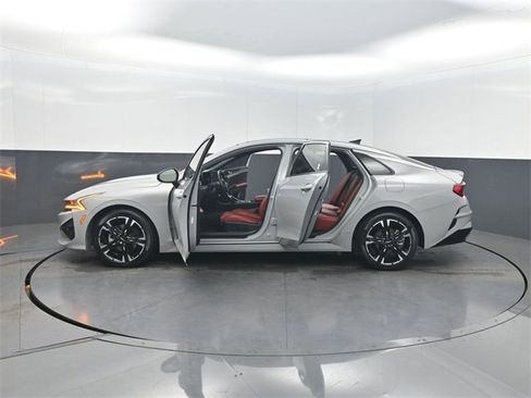 Used 2022 Kia K5 GT-Line w/ GT-Line FWD Premium Package image 42