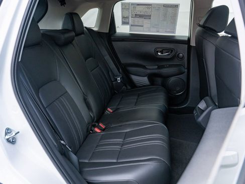 New 2026 Honda HR-V EX-L image 14