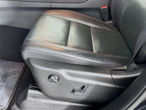 Used 2024 Dodge Durango GT image 26