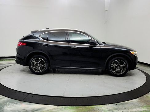 Used 2018 Alfa Romeo Stelvio AWD w/ Cold Weather Package image 4