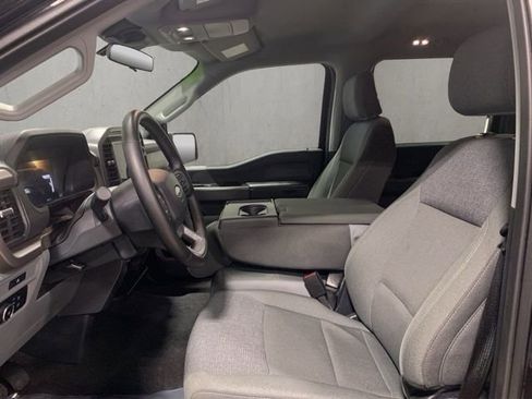 Used 2025 Ford F150 XLT w/ Equipment Group 301A Standard image 9