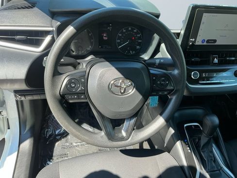 Used 2023 Toyota Corolla LE FWD image 13