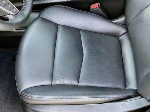 Used 2025 Cadillac XT5 Premium Luxury w/ LPO, Floor Liner Package FWD image 20