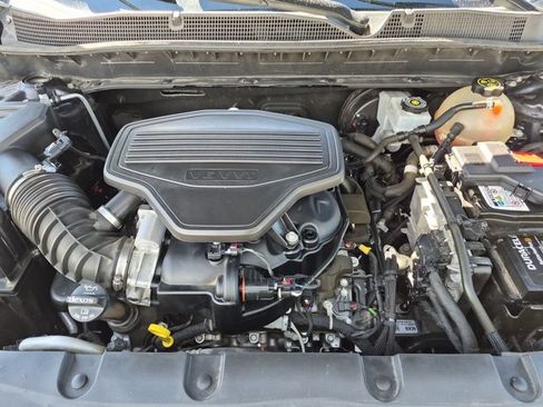 Used 2020 Chevrolet Blazer LT AWD/4WD image 22