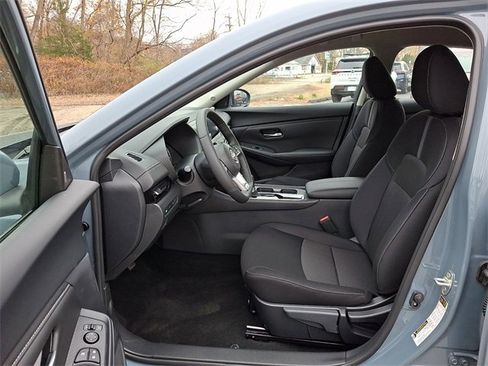 New 2025 Nissan Sentra SV w/ All-Weather Package image 5