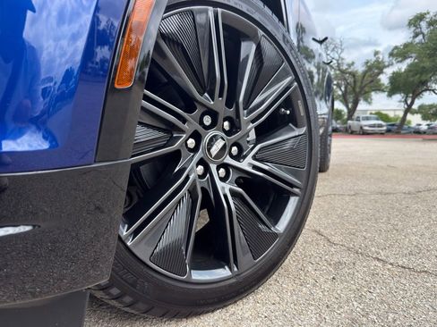 Used 2025 Cadillac Lyriq Sport w/ Nappa Leather Package image 4