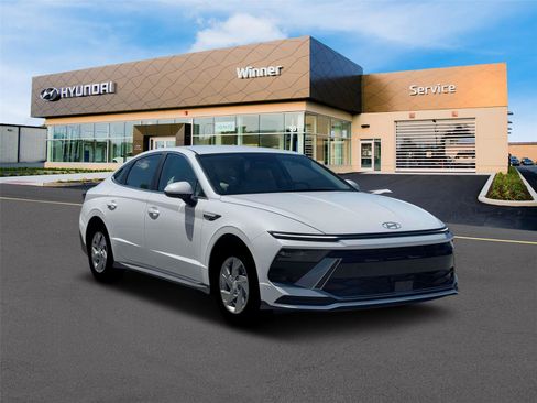 New 2026 Hyundai Sonata SE FWD image 11
