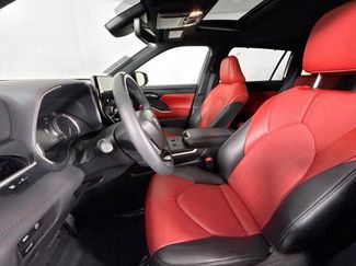 Certified 2024 Toyota Highlander XSE video 3