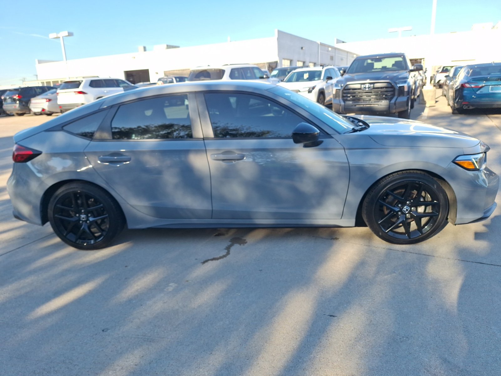 Used 2025 Honda Civic Sport image 7
